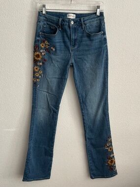 Driftwood Kelly Embroidered Flower Jeans